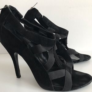 Elizabeth and James Size 8 Suede High Heel Sandals